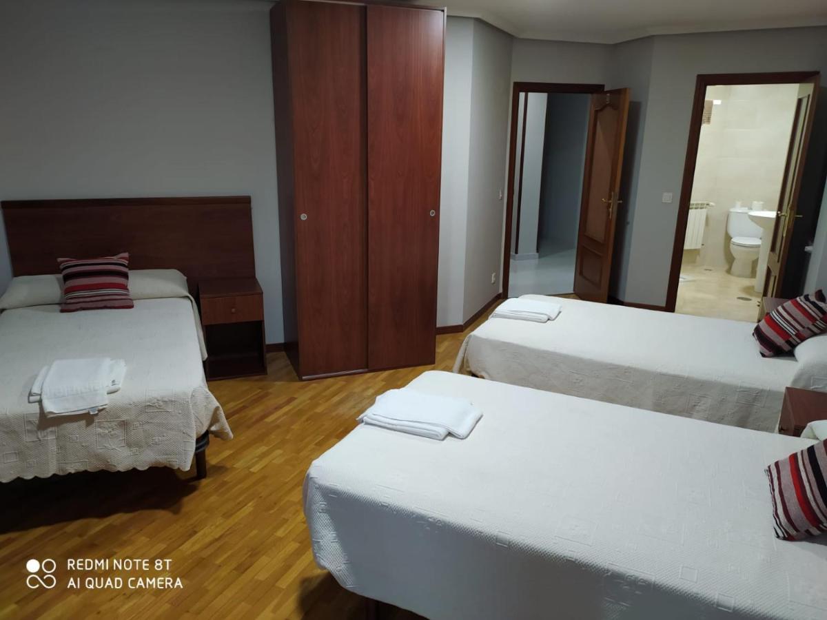 Hostal Cerecedo León Esterno foto