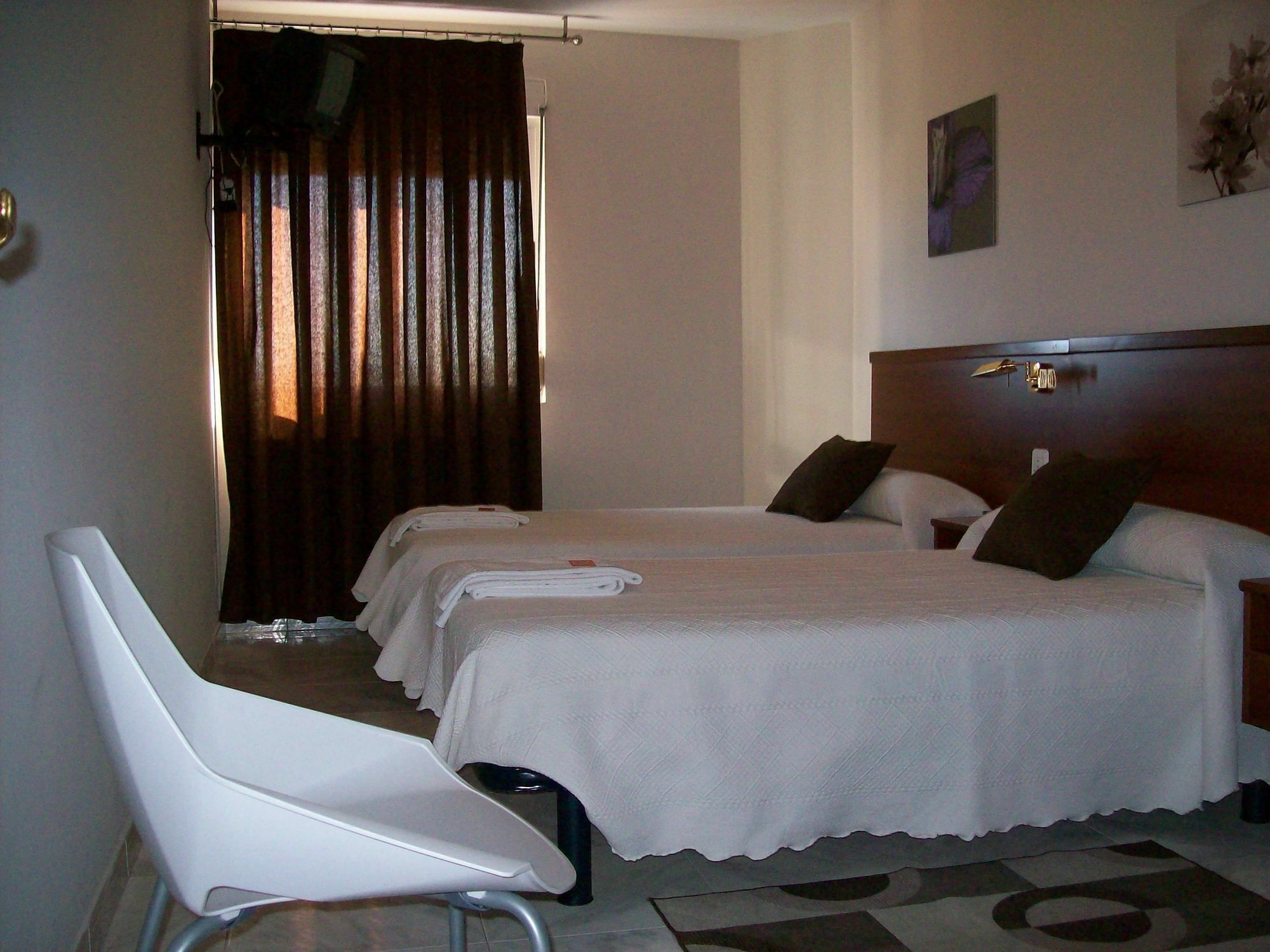 Hostal Cerecedo León Esterno foto